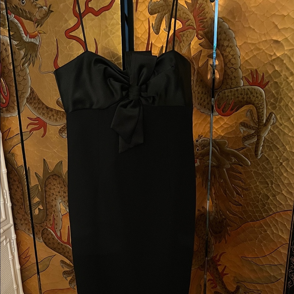 NWOT Maggie London Elegant Black Cocktail Dress with bow front